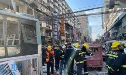 南阳三胶厂爆料事件视频,揭露企业黑幕，引发社会关注