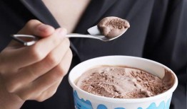 网红吃瓜铁锹勺子,铁锹勺子的独特魅力揭秘