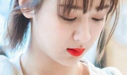 娱乐吃瓜四字女星是谁啊,她是如何成为娱乐圈焦点人物的？