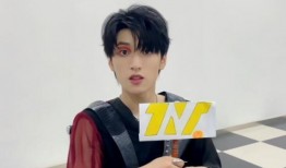 粉丝爆料严浩翔视频,揭秘偶像幕后生活瞬间