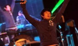 乐队爆料郑钧视频大全,揭秘音乐背后的故事与情感