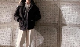 粉丝爆料严浩翔视频,揭秘偶像幕后生活瞬间